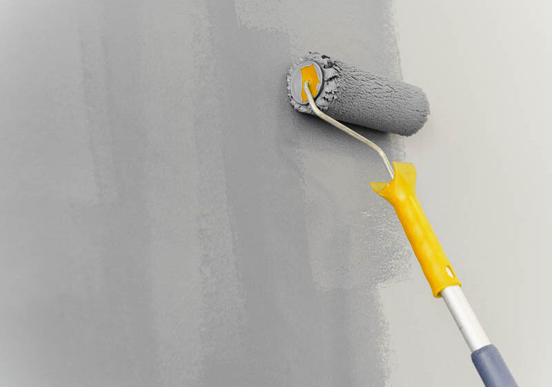 wall-painting-with-roller-concept
